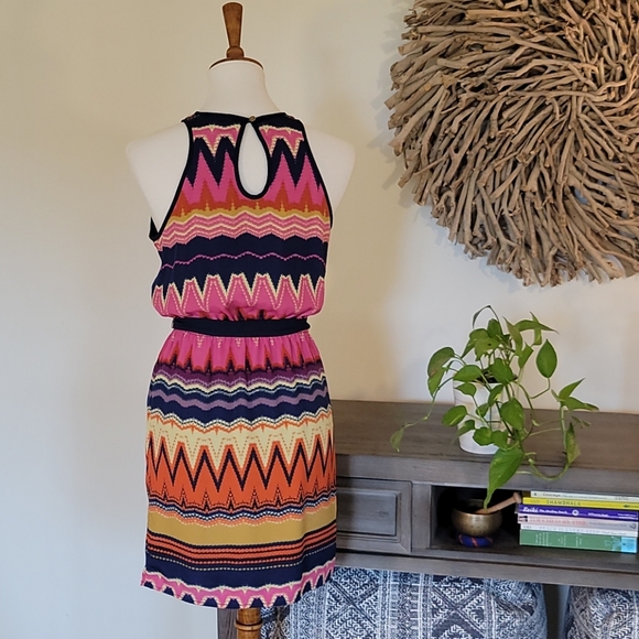 Kaya di Kokomo Mini Dress - Picture 2 of 4